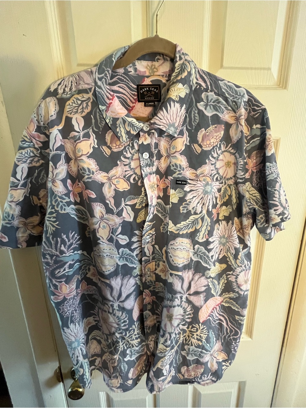 Dark Sea Men’s Casual Floral Button-Down Shirt - Slate Gray/Pastel